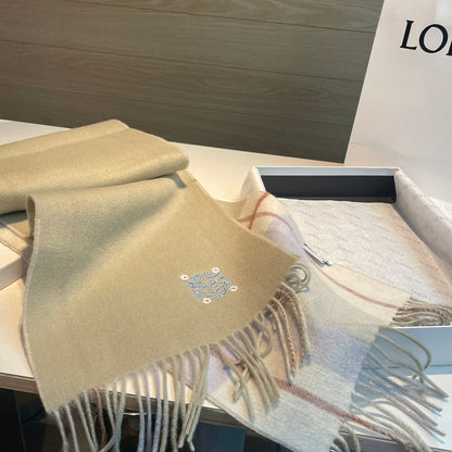 Loew new scarf