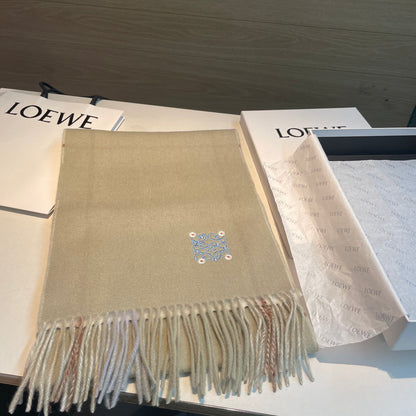 Loew new scarf