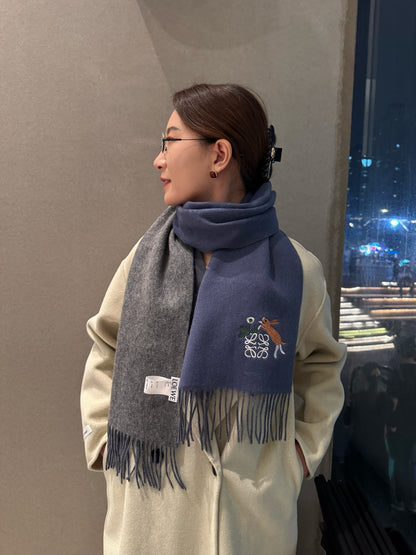 Loew new scarf
