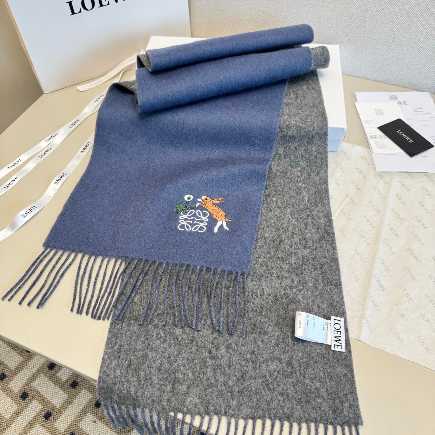Loew new scarf