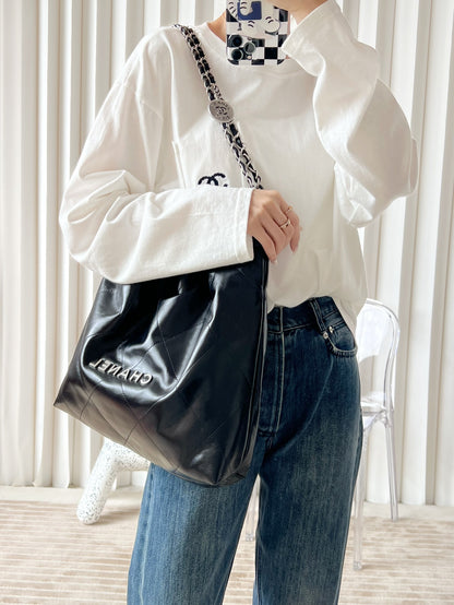 Chan New 22bag medium tote bag