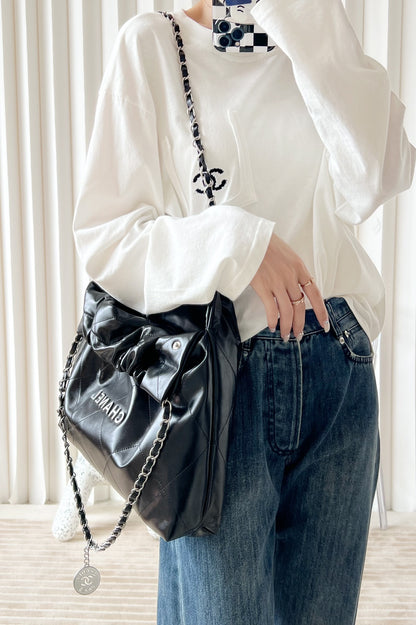 Chan New 22bag medium tote bag