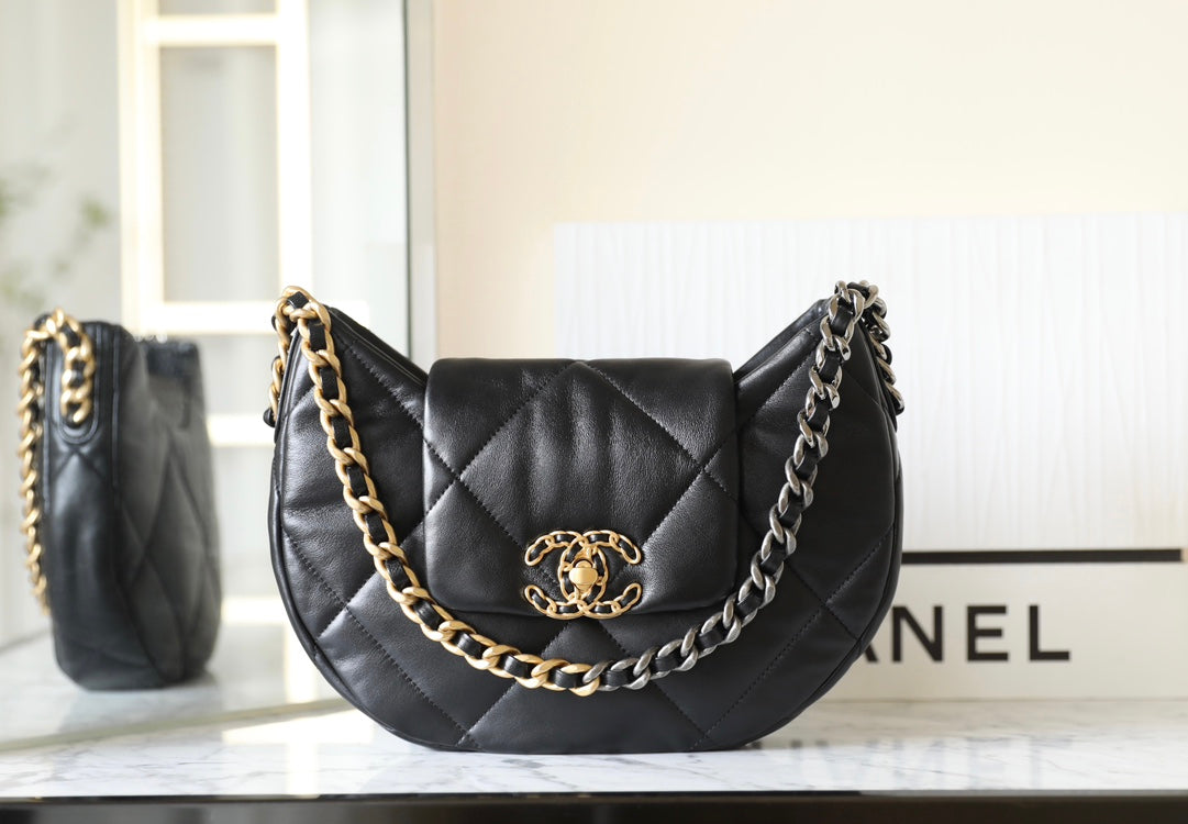 Chan New 19hobo armpit bag