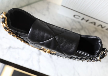 Chan New 19hobo armpit bag