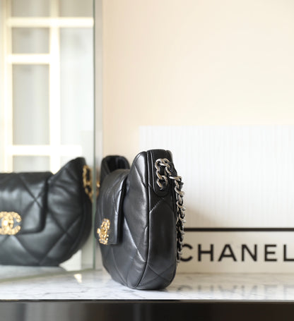 Chan New 19hobo armpit bag