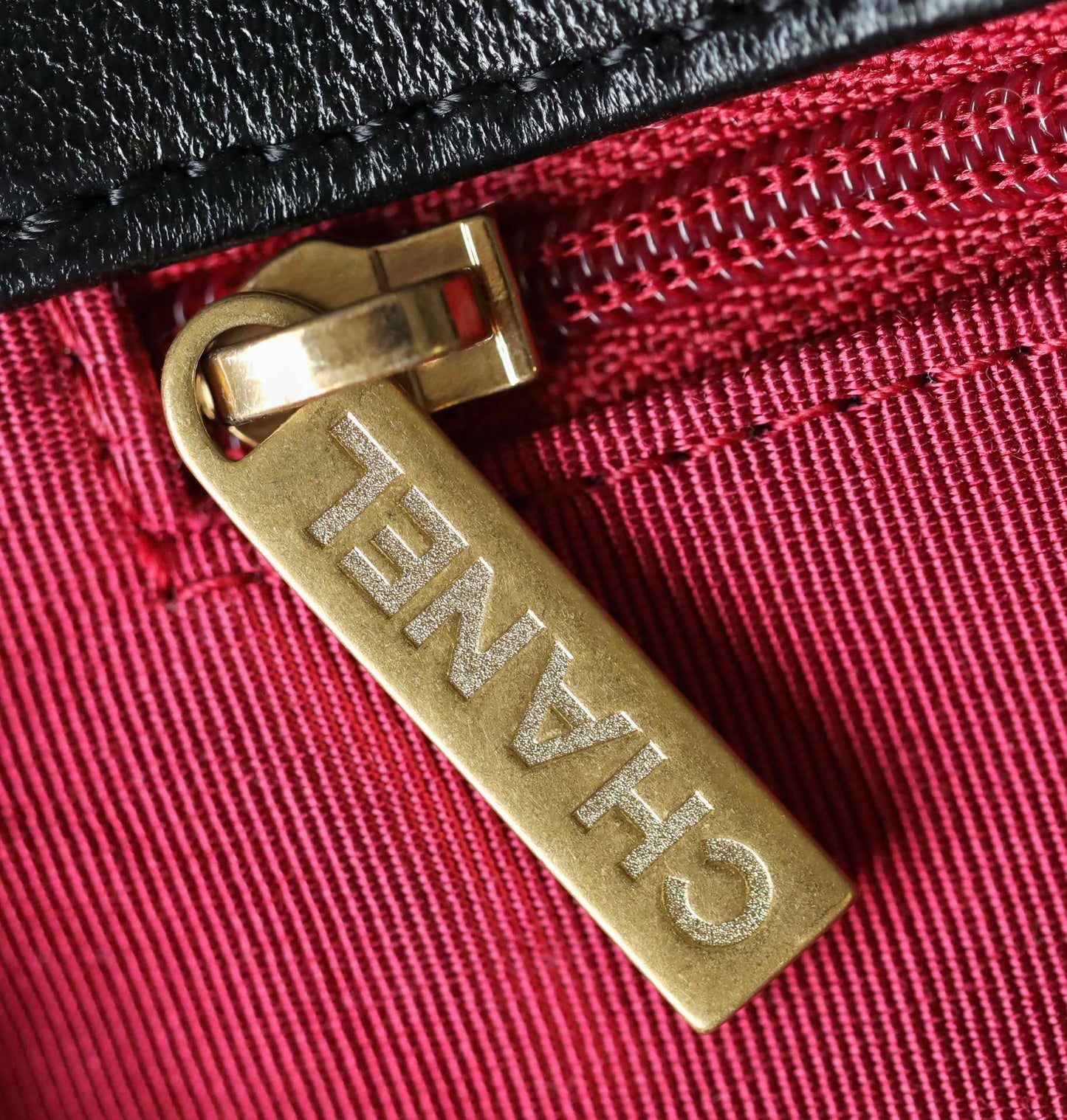 Chan New 22b shopping bag