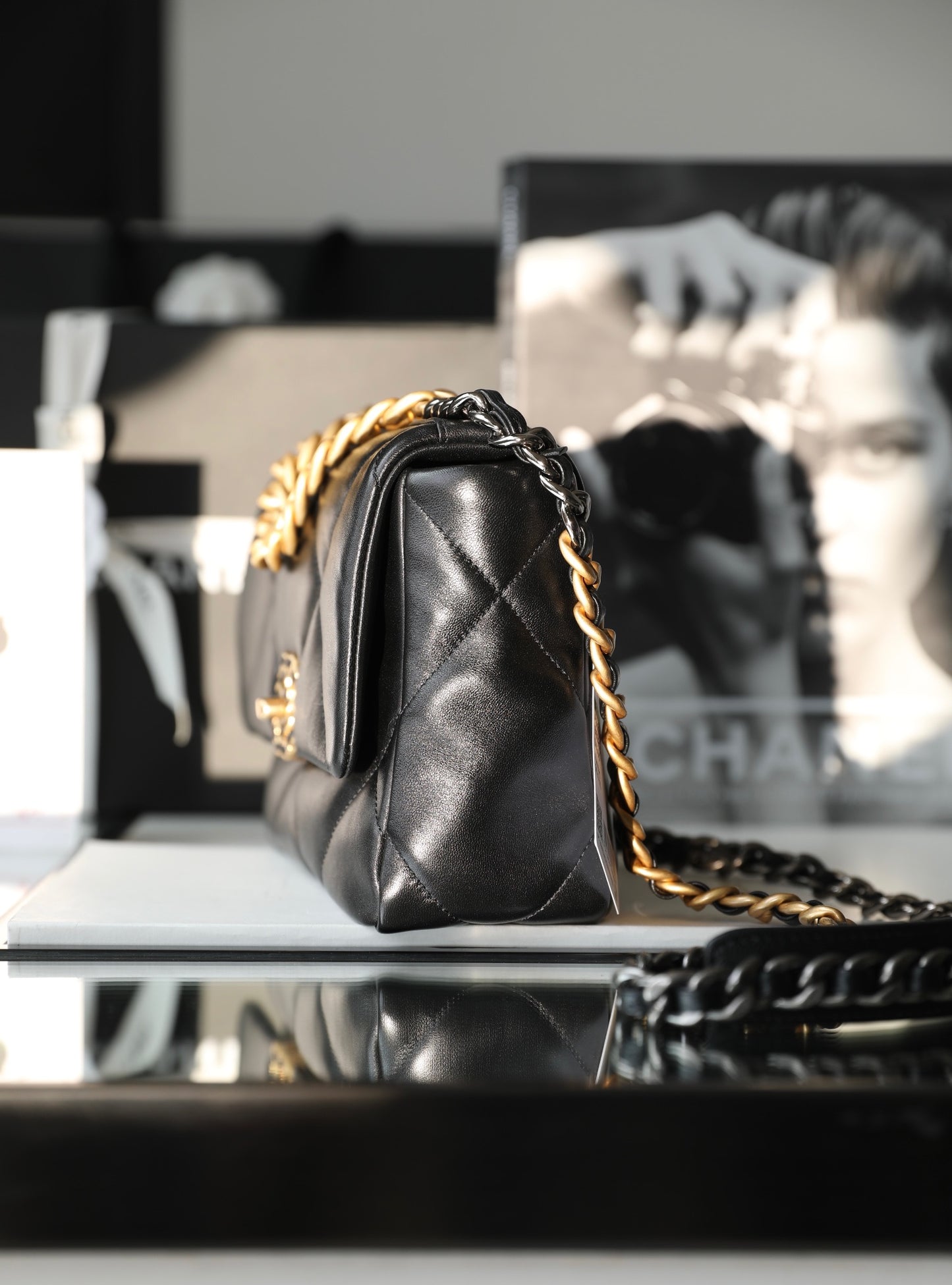 Chan New 19bag crossbody bag