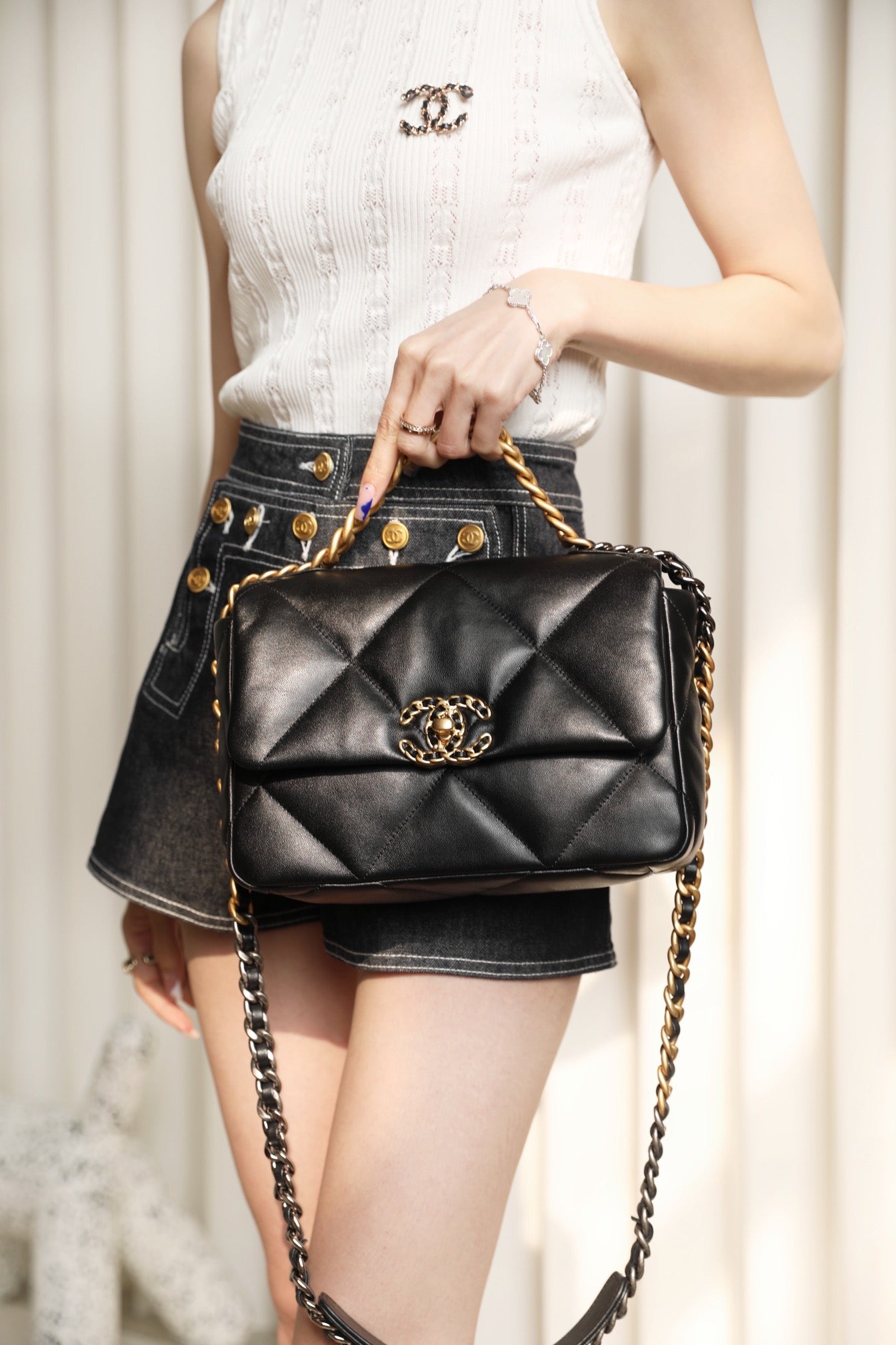 Chan New 19bag crossbody bag