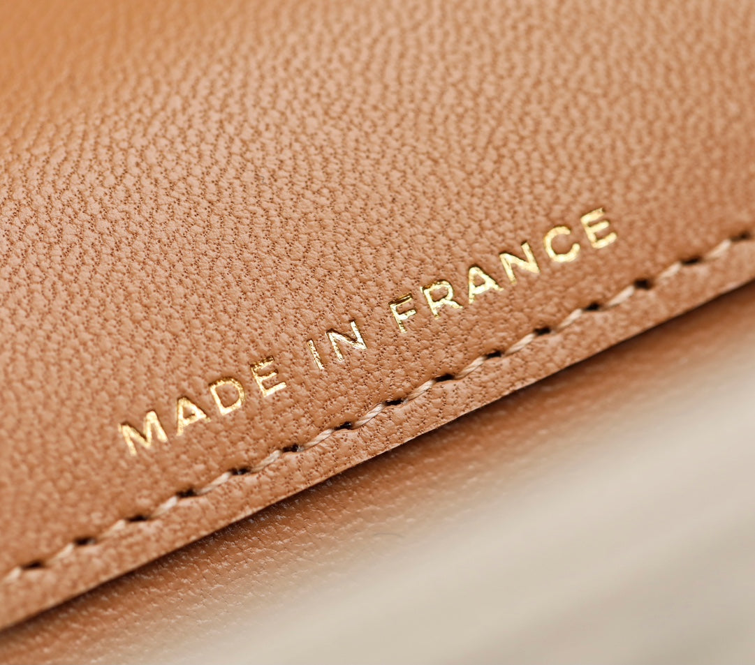 Chan New 23p mobile phone bag