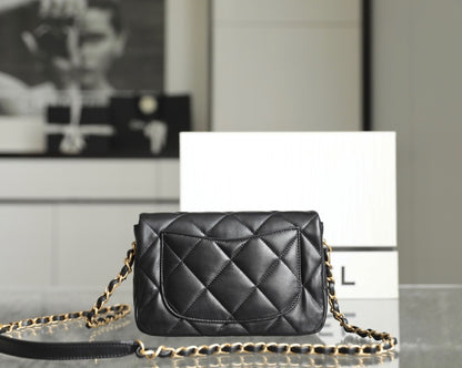 Chan New 23p mobile phone bag