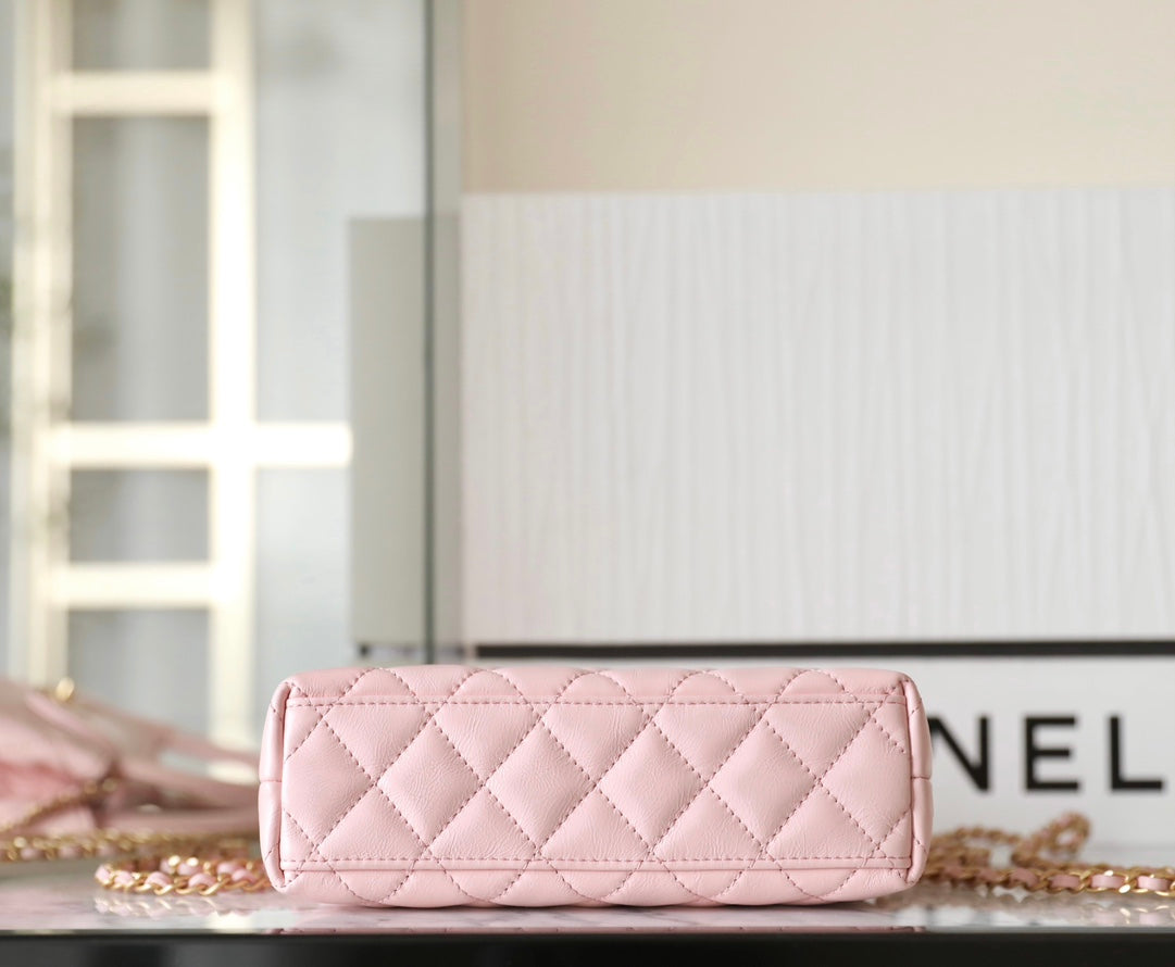 Chan New 23s kelly Hand chain bag