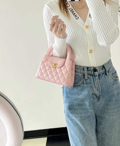 Chan New 23s kelly Hand chain bag