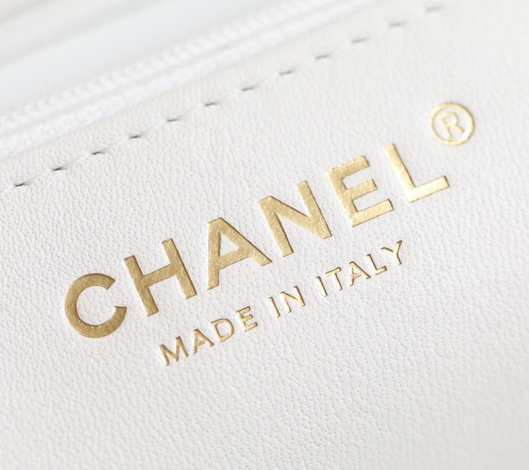 Chan New 24p kelly Hand chain bag