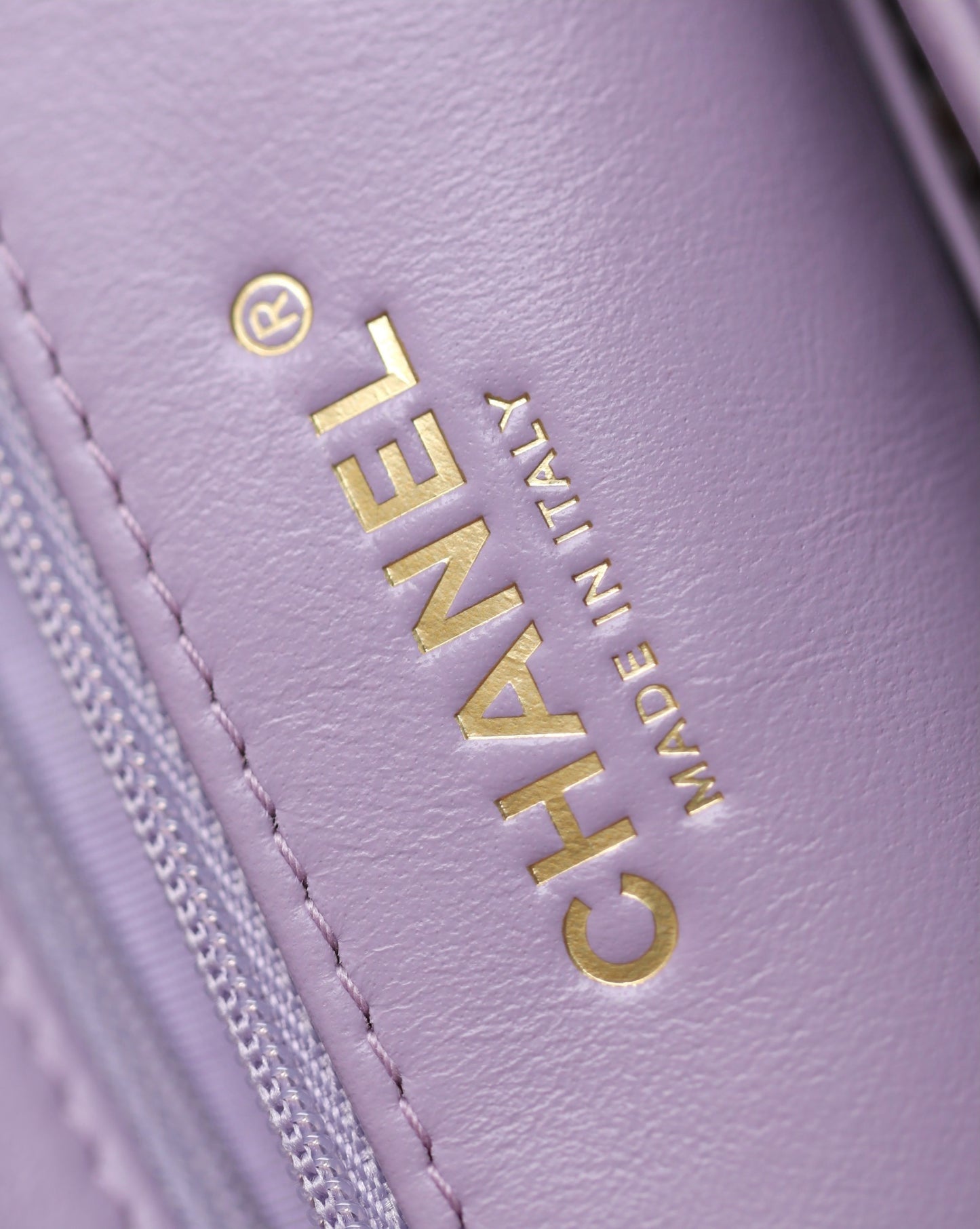 Chan New 24p kelly Hand chain bag