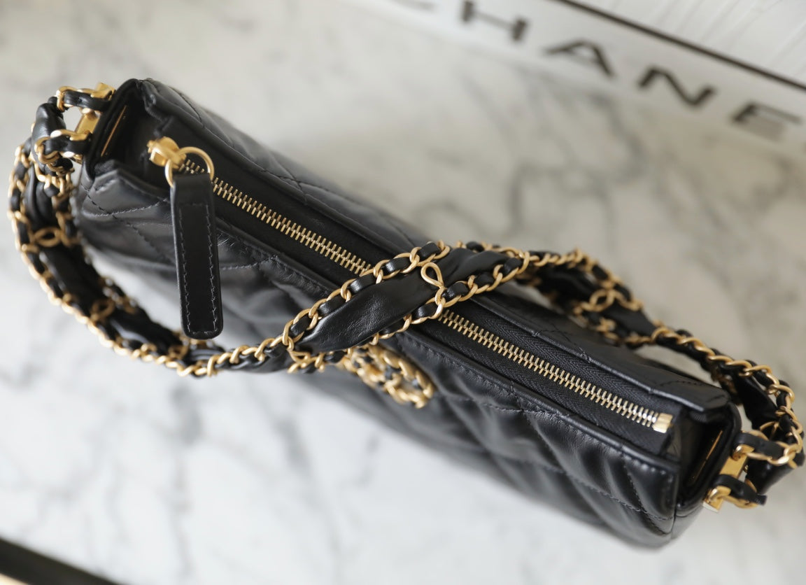 Chan New 19 hobo armpit bag