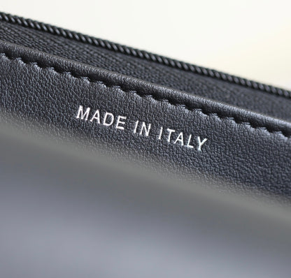 Chan New 23k woc bag