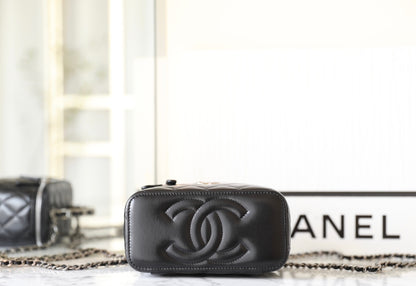 Chan New 23k Long makeup box bag