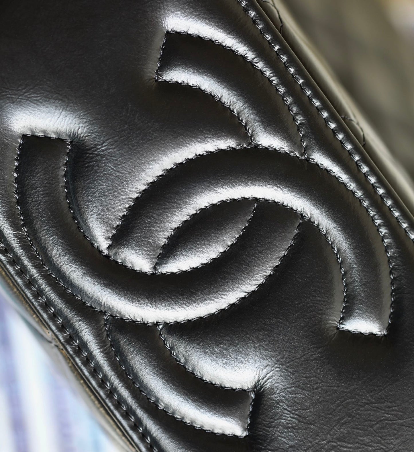 Chan New 23k Long makeup box bag