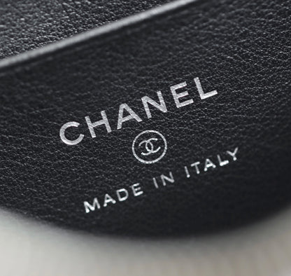 Chan New 23k Long makeup box bag