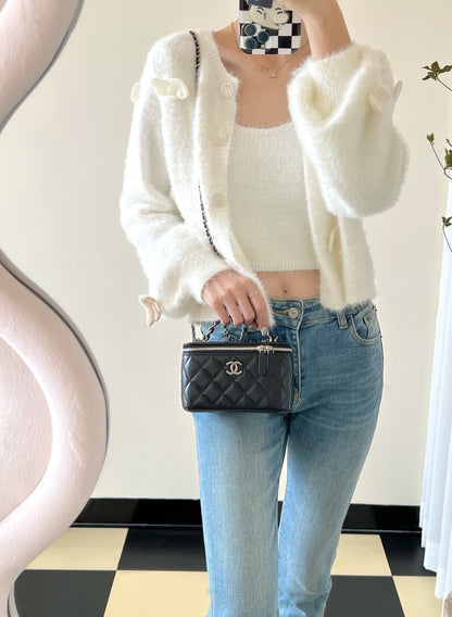 Chan New 23k Long makeup box bag