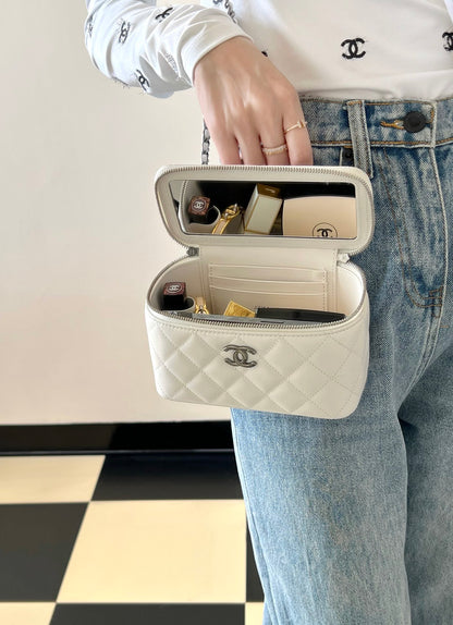 Chan New 23k Long makeup box bag