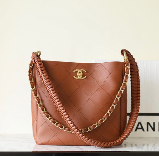 Chan New 23A Woven shoulder strap hippie bag