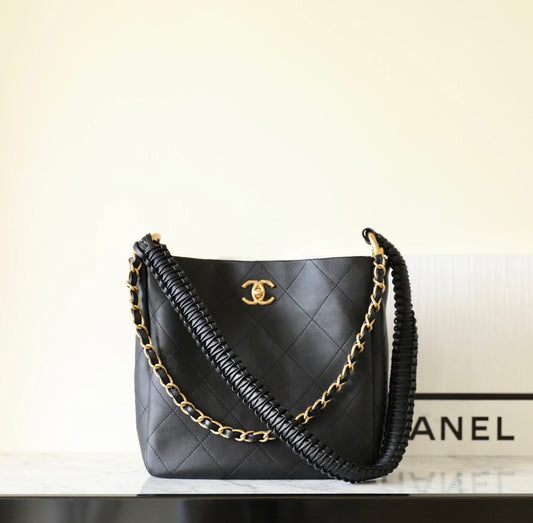 Chan New 23A Woven shoulder strap hippie bag