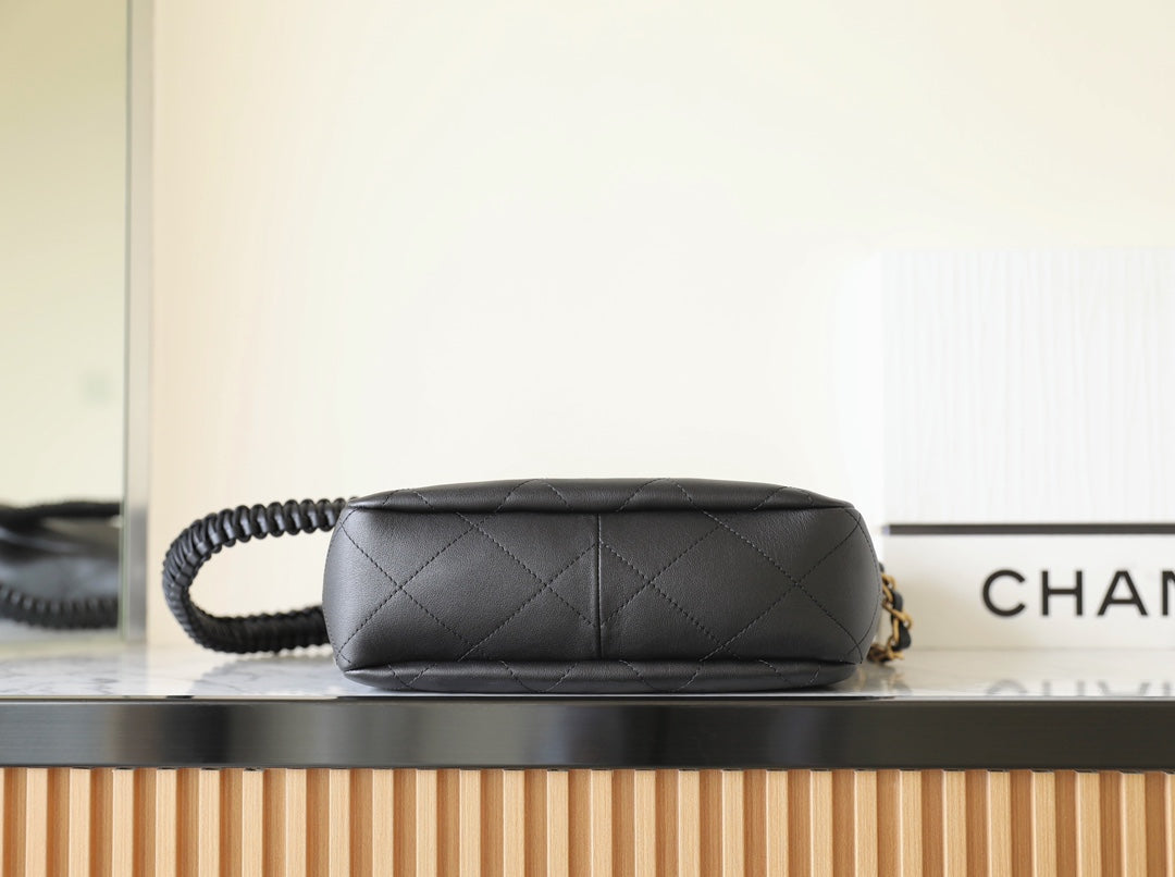 Chan New 23A Woven shoulder strap hippie bag