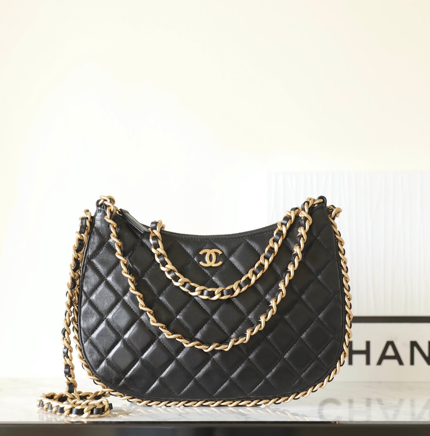 Chan New 23b Double-chain hippie bag
