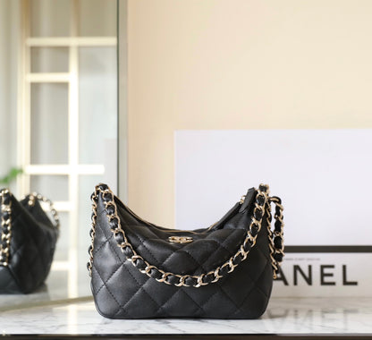 Chan New 24p hobo armpit bag