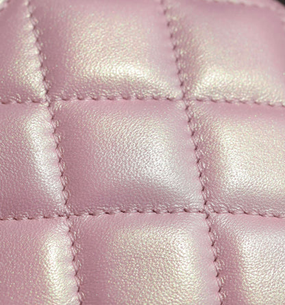 Chan New 24p Pearl chain flap bag