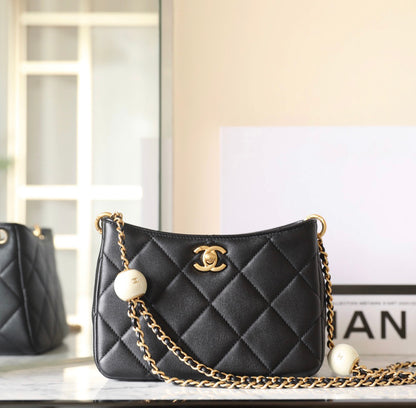 Chan New 24s Double Pearl Hobo Crossbody Bag