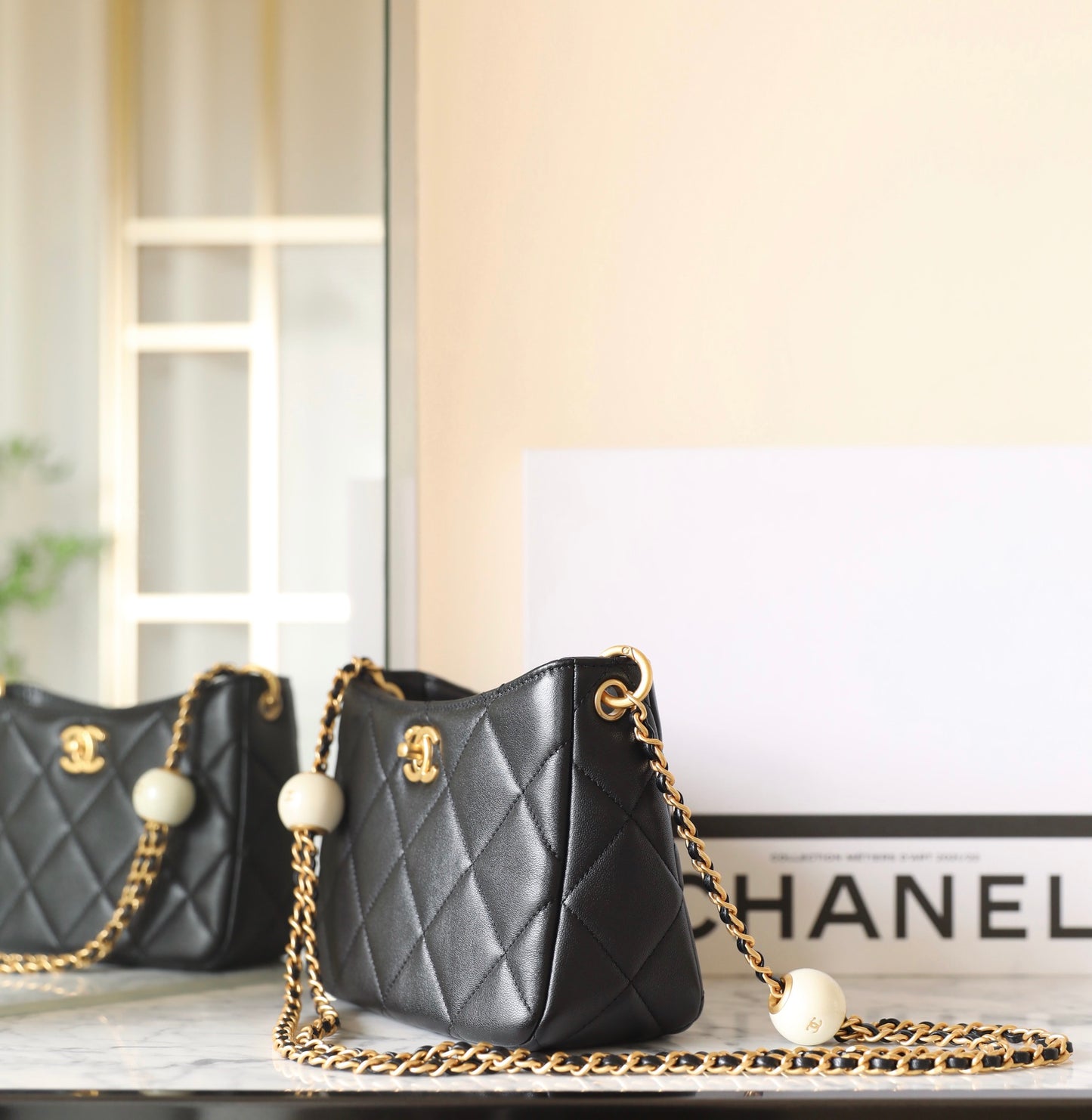 Chan New 24s Double Pearl Hobo Crossbody Bag