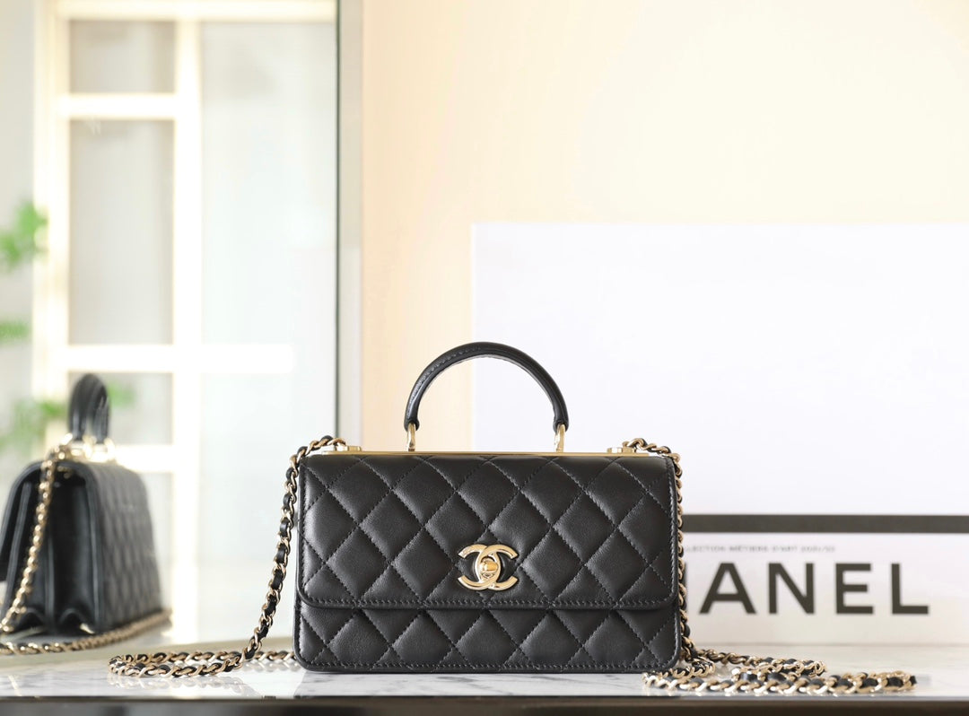 Chan New 24b accordion bag