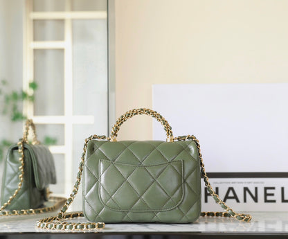 Chan New 24b Chain handle cover bag