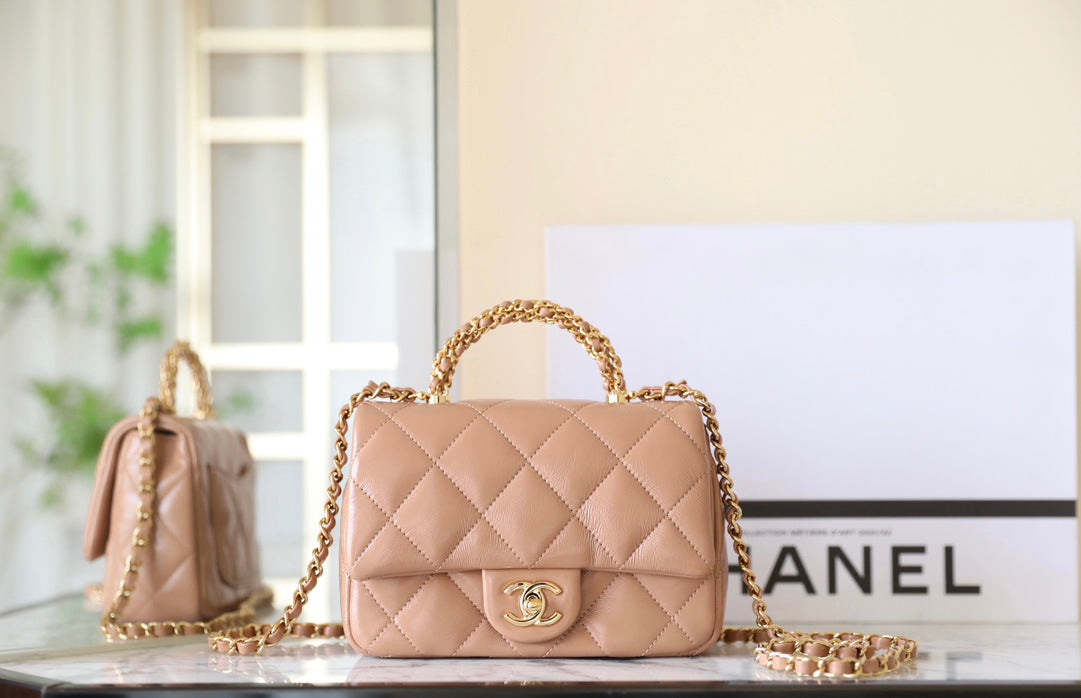 Chan New 24b Chain handle cover bag