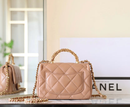 Chan New 24b Chain handle cover bag