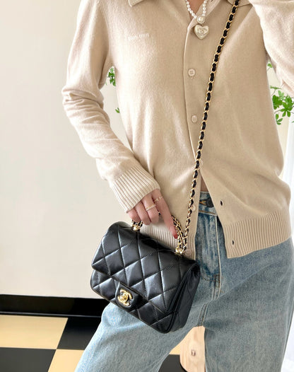 Chan New 24b Chain handle cover bag