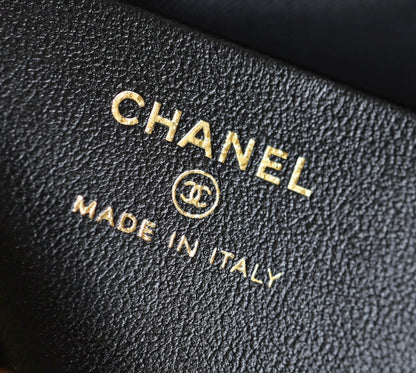 Chan New 24b hobo bag