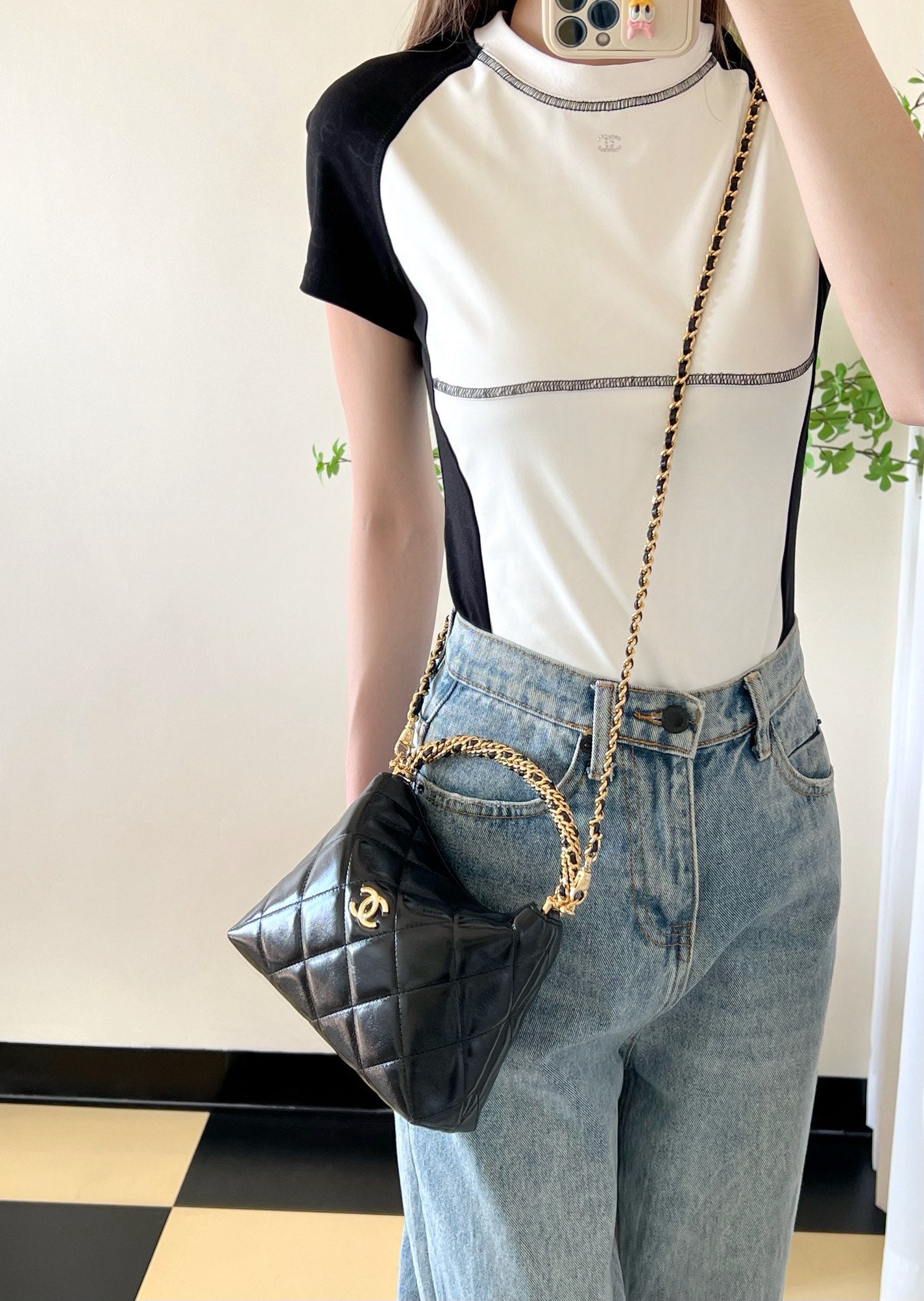 Chan New 24b hobo bag