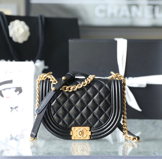 Chan New 22A Saddle Messenger Bag