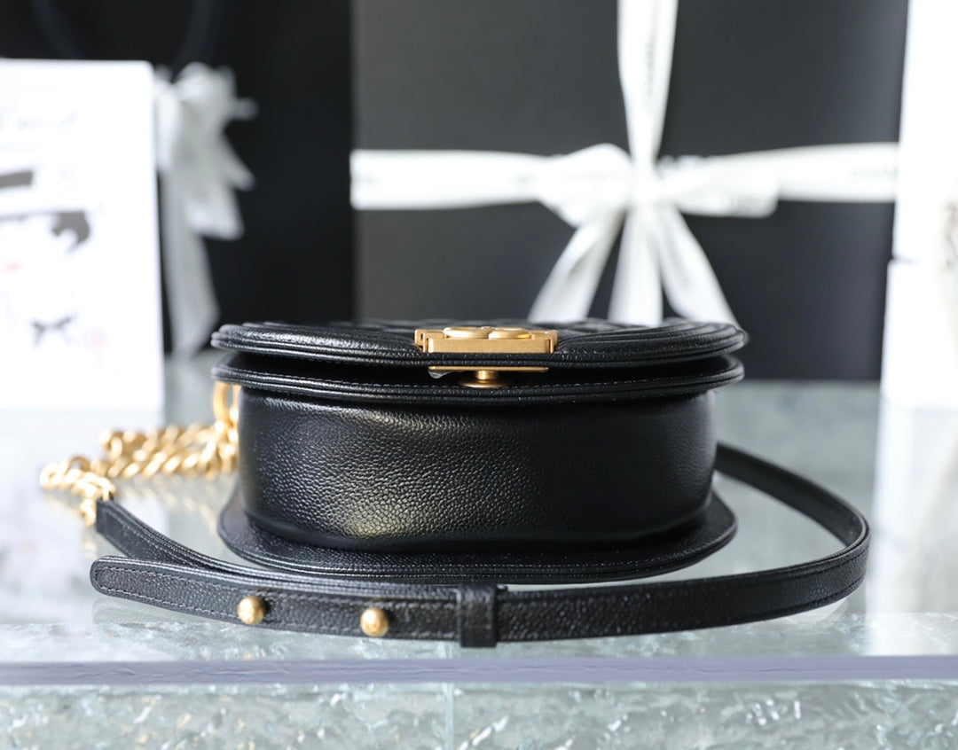 Chan New 22A Saddle Messenger Bag