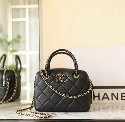 Chan New 25c Handheld camera bag