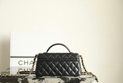 Chan New 25p Horizontal 𝖪𝖾𝗅𝗅𝗒 𝖬𝗂𝗇𝗂 bag