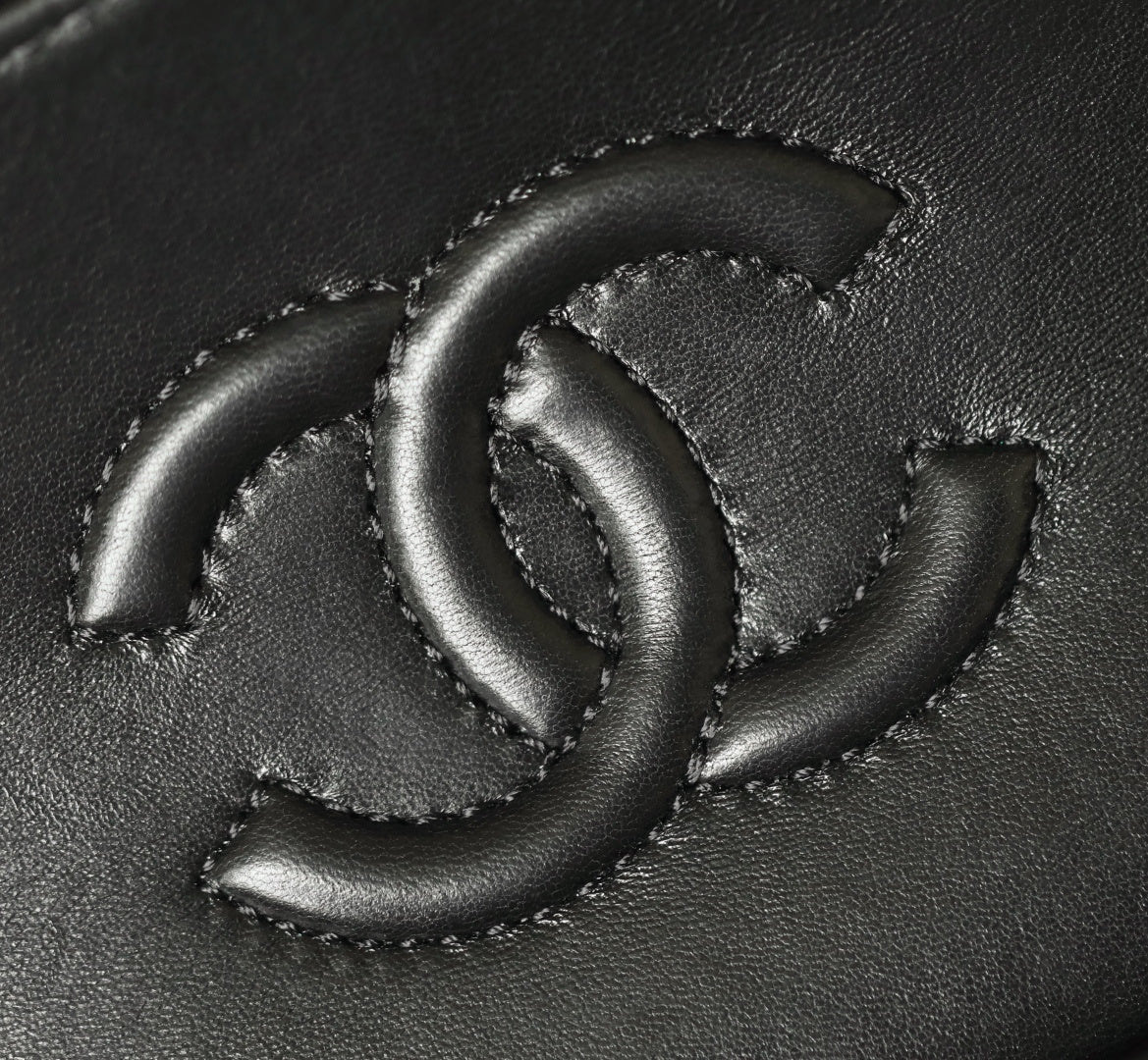 Chan New 25p Horizontal 𝖪𝖾𝗅𝗅𝗒 𝖬𝗂𝗇𝗂 bag