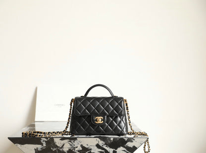 Chan New 25p Vertical style 𝖪𝖾𝗅𝗅𝗒 𝖬𝗂𝗇𝗂 bag