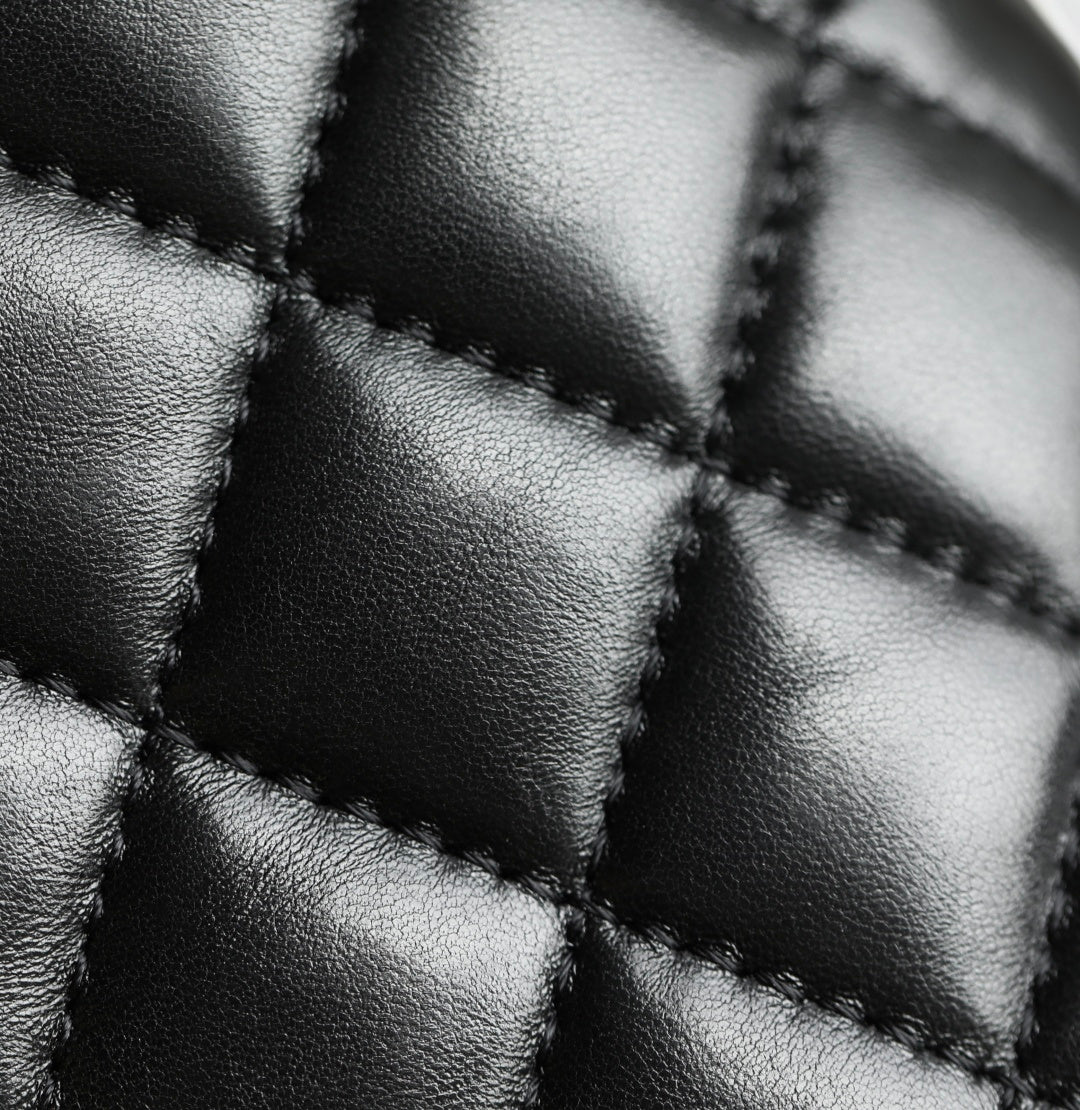 Chan New 25p Vertical style 𝖪𝖾𝗅𝗅𝗒 𝖬𝗂𝗇𝗂 bag