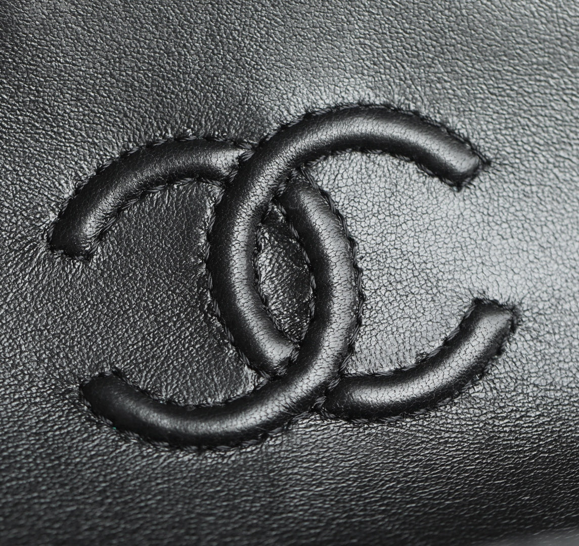 Chan New 25p Vertical style 𝖪𝖾𝗅𝗅𝗒 𝖬𝗂𝗇𝗂 bag