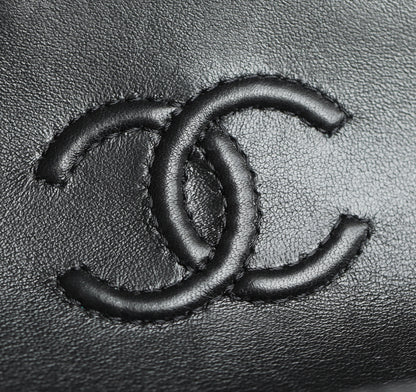 Chan New 25p Vertical style 𝖪𝖾𝗅𝗅𝗒 𝖬𝗂𝗇𝗂 bag