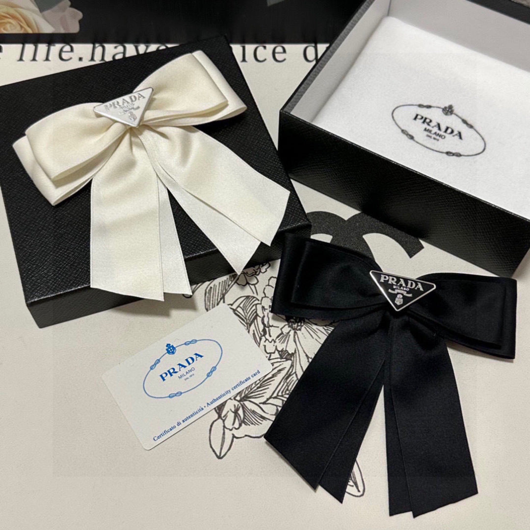 Pra New Vintage Bow Hair Clip